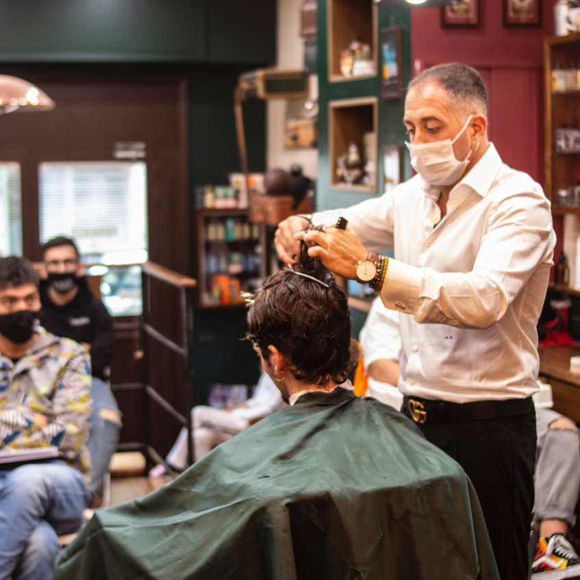 Modo E Bellezza Del Maschio Di Uomo Graying Salone Del Parrucchiere E Del Barbiere Taglio Di - Foto 11