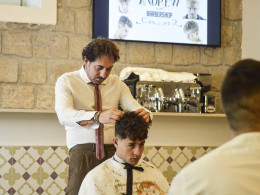 Corsi di tecniche e taglio maschile - Educational barber school